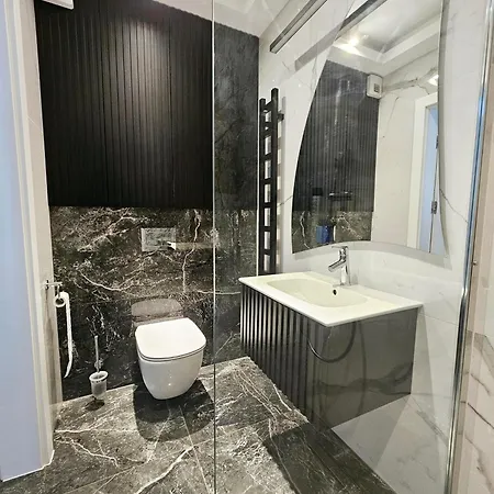 Prywatny W Budynku Bursztynowe